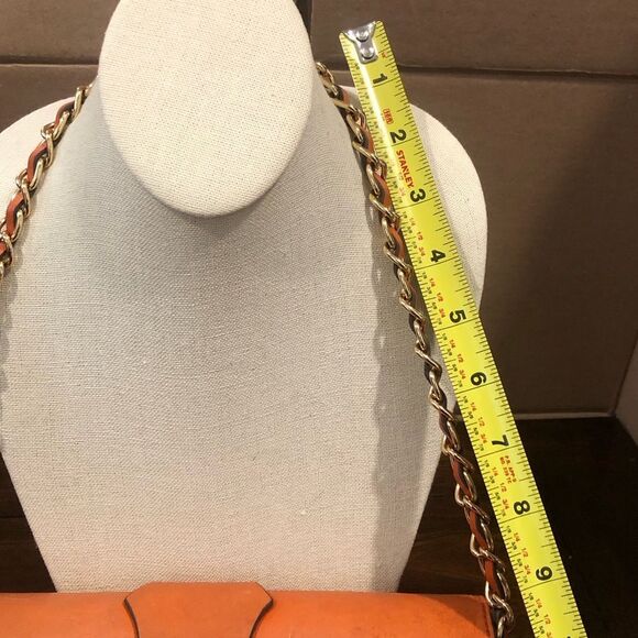 Vintage MICHAEL KORS Rattan Leather Clutch Gold Turn Lock Chain & Leather Strap - Picture 12 of 17